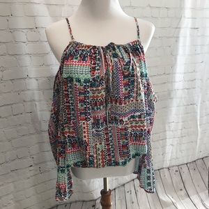 NWT CG cold shoulder top large